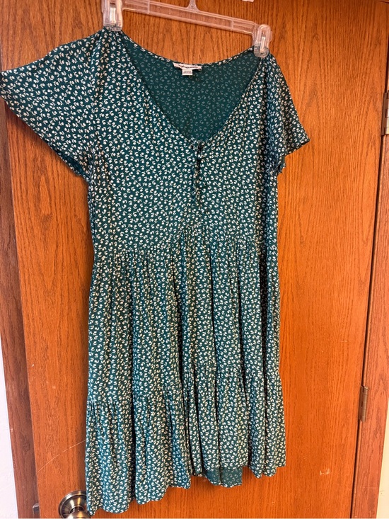 American Eagle Outfitters Dresses & Skirts - American Eagle Outfitters Teal Green Floral Blouse